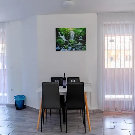 Apartmaji Pr' Kopavank * Ratece