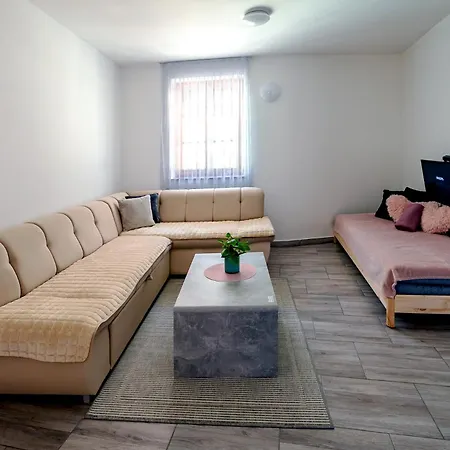 Apartment Apartmaji Pr' Kopavank