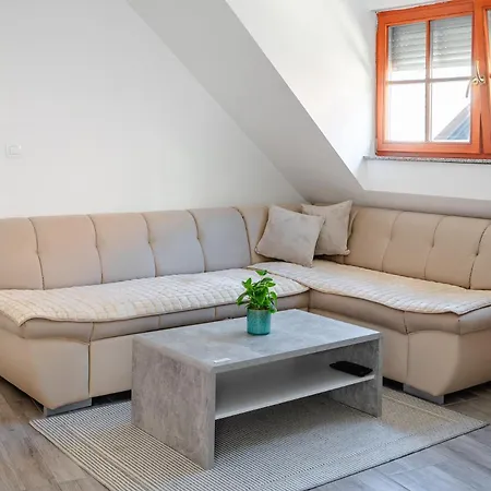 Apartmaji Pr' Kopavank Apartment