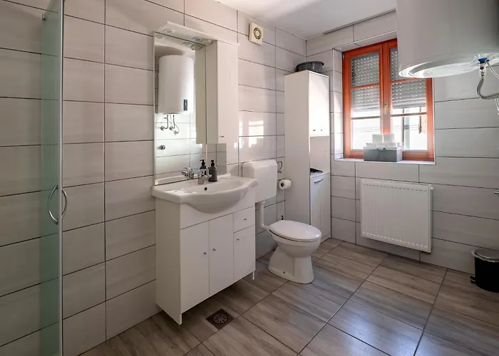 Apartmaji Pr' Kopavank Apartman *